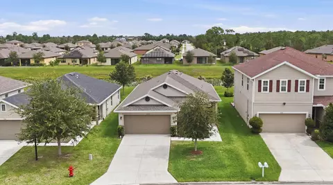 5655 NW Pine Trail Cir, Port Saint Lucie, FL 34983