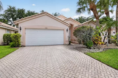 5304 Wycombe Ave, Boynton Beach, FL 33437