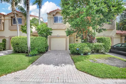 6682 Via Regina, Boca Raton, FL 33433