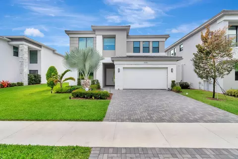 8080 Laurel Falls Dr, Boca Raton, FL 33496