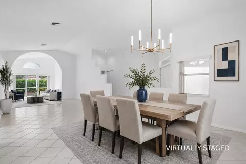 10884 Royal Caribbean Cir, Boynton Beach, FL 33437