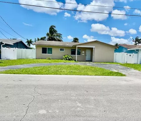 1912 NW 38th St, Oakland Park, FL 33309