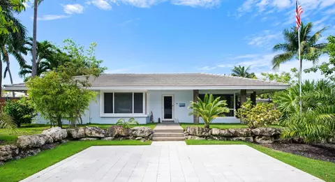 2417 SE 19th Pl, Fort Lauderdale, FL 33316