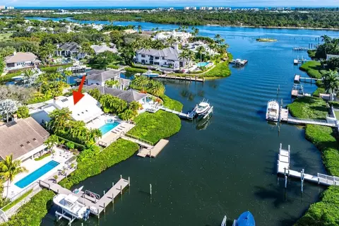 215 Island Dr, Jupiter, FL 33477