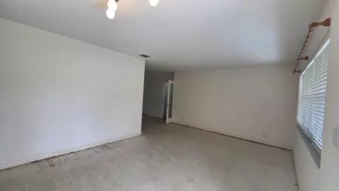 Living - 2000 N 31st Ave, Hollywood, FL 33021 photo 2 of 5