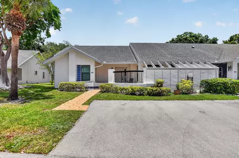 10953 Lake Front Pl, Boca Raton, FL 33498