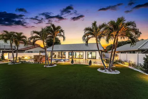 1520 SW 17th St, Boca Raton, FL 33486