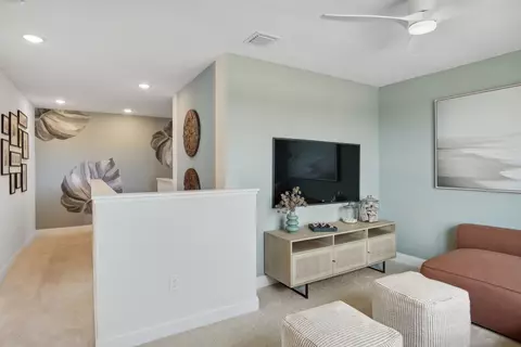 Entry Way - 200 SE Birch Ter, Stuart, FL 34997 photo 6 of 6