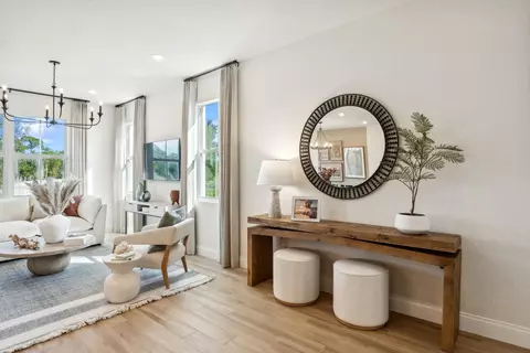 Entry Way - 200 SE Birch Ter, Stuart, FL 34997 photo 1 of 6