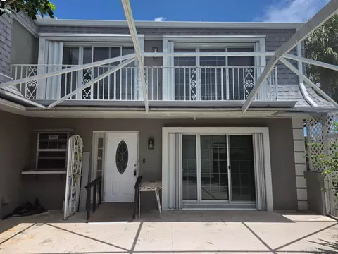 504 Vision Ct, Palm Beach Gardens, FL 33418