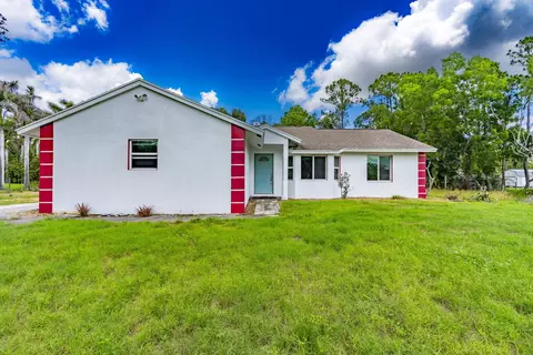 13387 N 68th St N, The Acreage, FL 33412