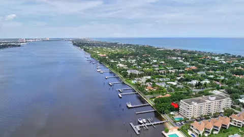250 Bradley Pl #408, Palm Beach, FL 33480