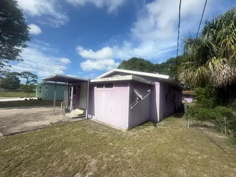 1804 S 30th S, Fort Pierce, FL 34947
