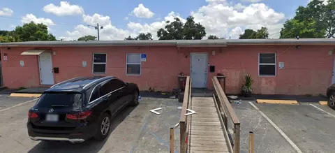 701 NW 21st Ter #1-3, Fort Lauderdale, FL 33311