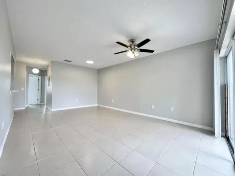 Living - 9604 Seadale Ct #201, Riverview, FL 33578 photo 3 of 3