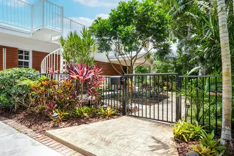 2400 N Riverside Dr, Pompano Beach, FL 33062
