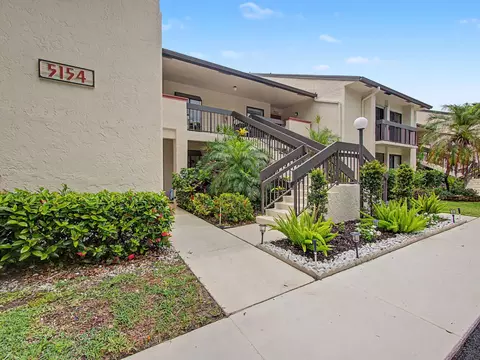 5154 Oak Hill Rd, Delray Beach, FL 33484