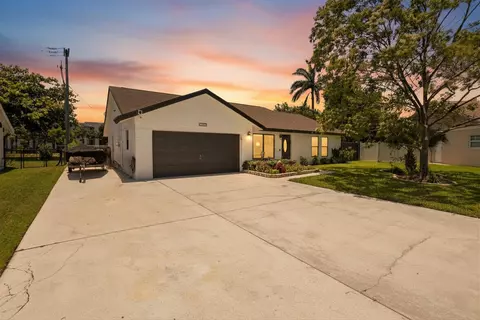 1273 NW 11th St, Boynton Beach, FL 33426