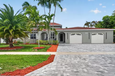 10941 Granite St, Boca Raton, FL 33428