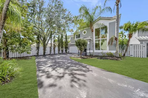 5631 NW 43rd Way, Coconut Creek, FL 33073