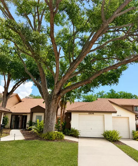 1914 Bayshore Ct, Safety Harbor, FL 34695