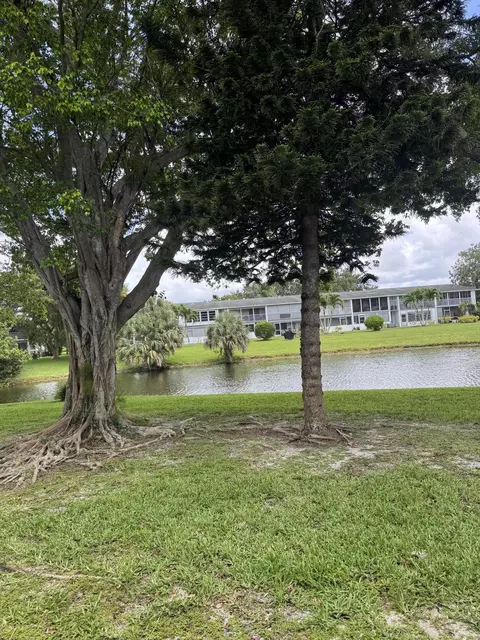 463 Tilford V #463, Deerfield Beach, FL 33442