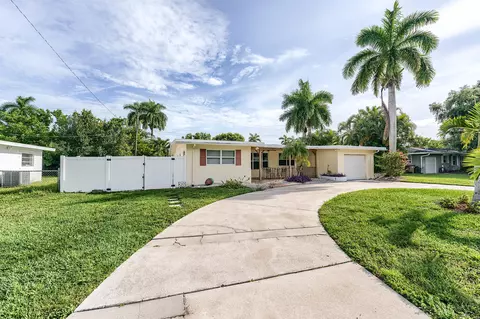 1443 Ricardo Ave, Fort Myers, FL 33901