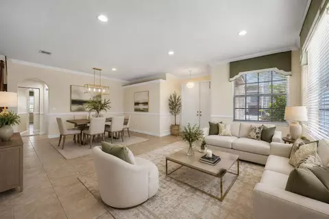 9100 Dupont Pl, Wellington, FL 33414