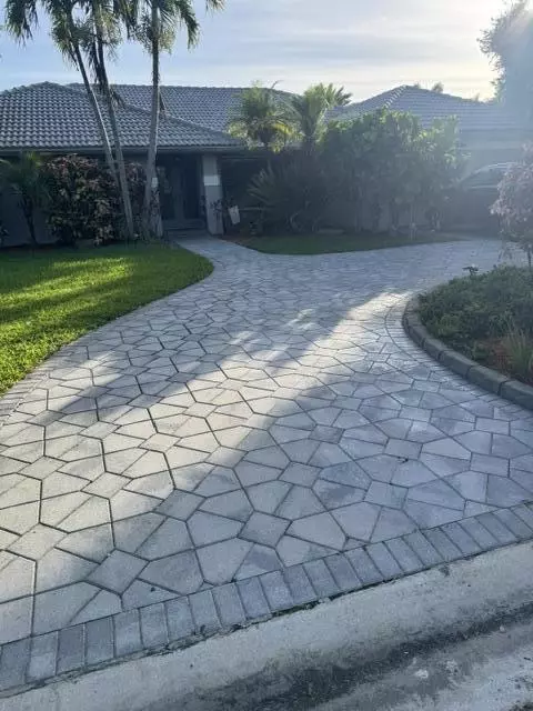 248 NW 119th Way, Coral Springs, FL 33071