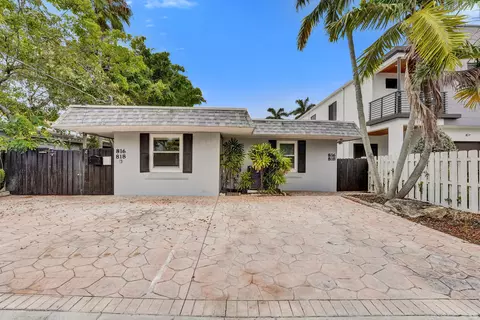 816 SE 12th St, Fort Lauderdale, FL 33316