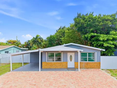 4340 Broadway St, Lake Worth, FL 33461