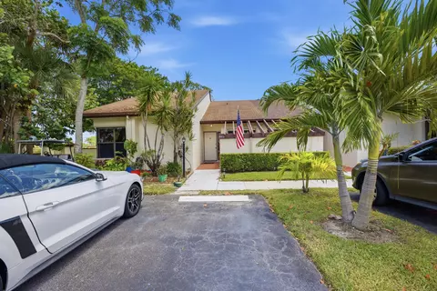7516 English Ct #A, Lake Worth, FL 33467