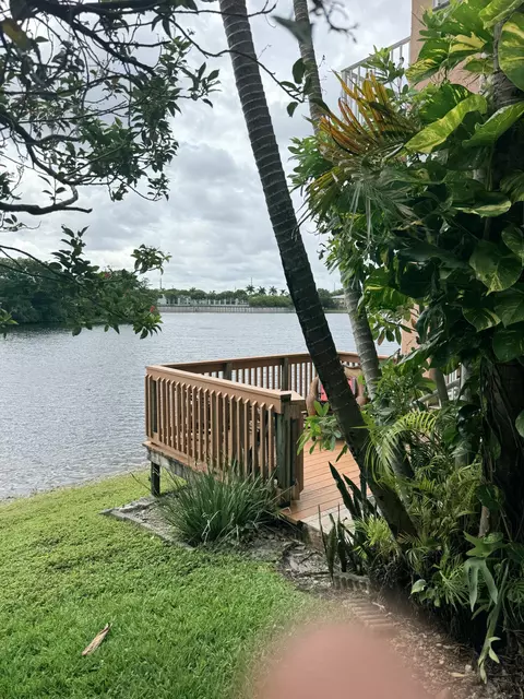 3291 NW 44th St #2, Oakland Park, FL 33309