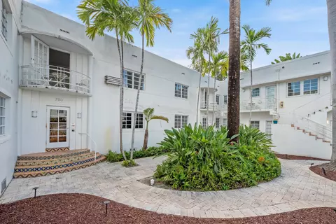 750 Espaola Way #8, Miami Beach, FL 33139
