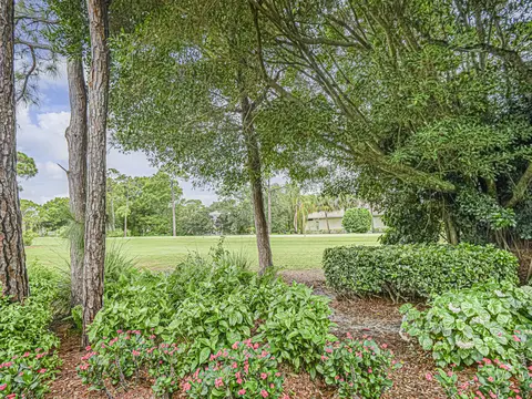 Exterior - 3390 SE Putnam Ct, Stuart, FL 34997 photo 9 of 12