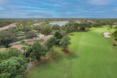 View/Area - 3390 SE Putnam Ct, Stuart, FL 34997 photo 7 of 11