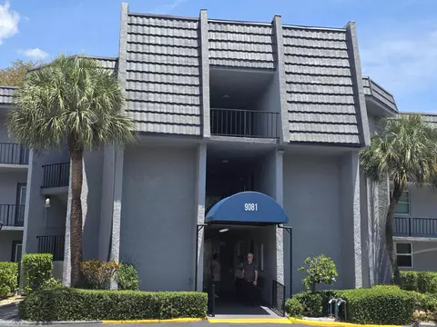 9081 Lime Bay Blvd #211, Tamarac, FL 33321
