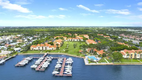 127 Yacht Club Way #101, Hypoluxo, FL 33462