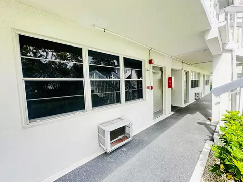 Other - 86 Markham E, Deerfield Beach, FL 33442 photo 1 of 23