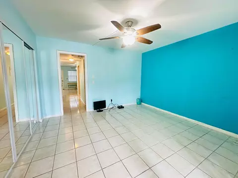 Bedroom - 86 Markham E, Deerfield Beach, FL 33442 photo 2 of 2