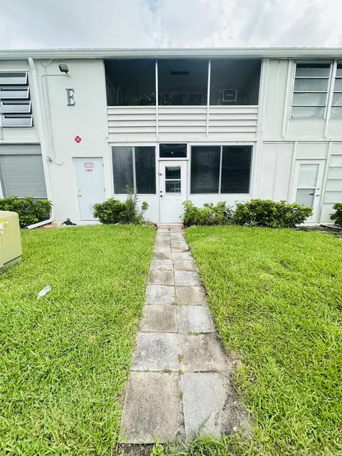 Other - 86 Markham E, Deerfield Beach, FL 33442 photo 4 of 23