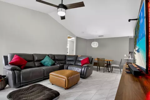 6221 Country Fair Cir, Boynton Beach, FL 33437