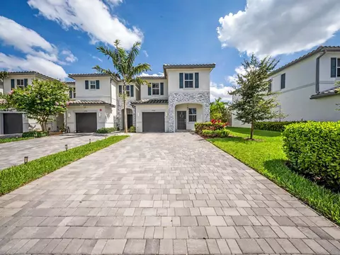11968 NW 47th Mnr, Coral Springs, FL 33076