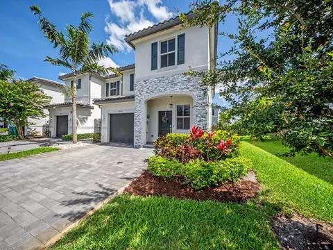 11968 NW 47th Mnr, Coral Springs, FL 33076