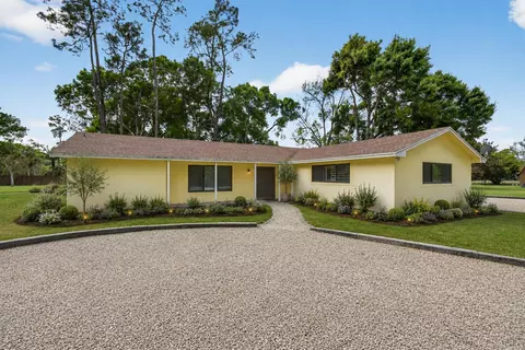 749 W Rambling Dr, Wellington, FL 33414