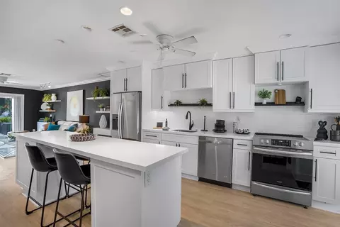 8900 Warwick Dr, Boca Raton, FL 33433