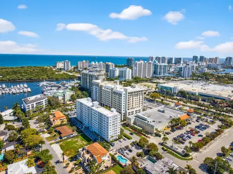 2555 NE 11th St #104, Fort Lauderdale, FL 33304