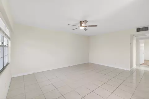 Living - 374 Brighton I #374, Boca Raton, FL 33434 photo 3 of 6