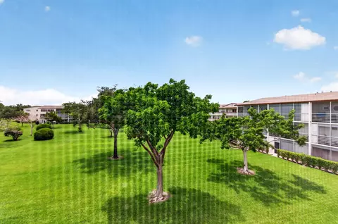 Exterior - 374 Brighton I #374, Boca Raton, FL 33434 photo 10 of 22