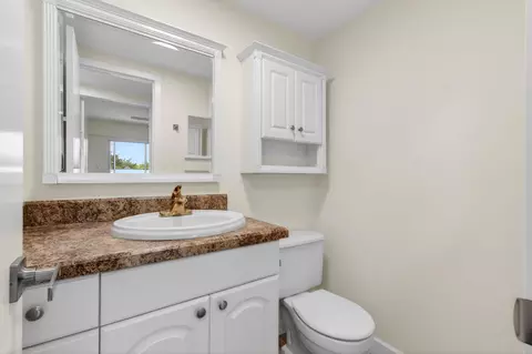Bath - 374 Brighton I #374, Boca Raton, FL 33434 photo 1 of 6